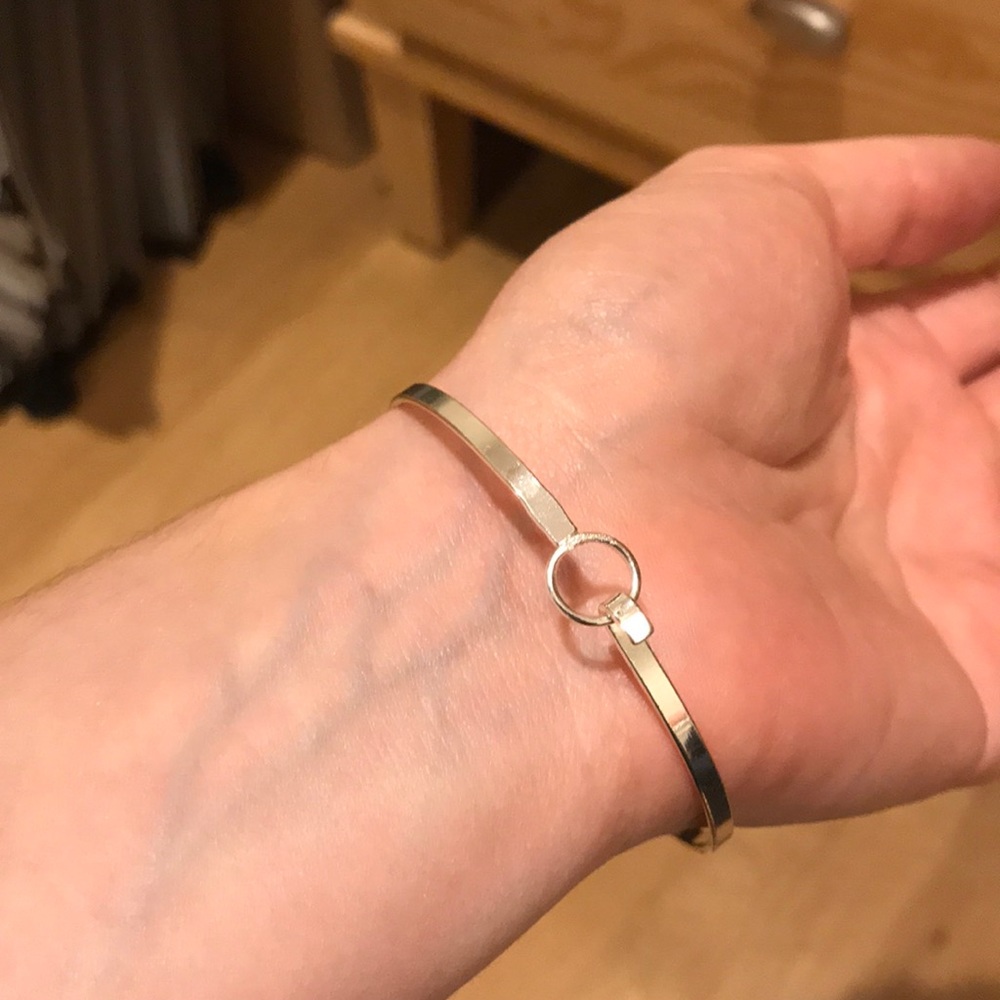 Express Bangle NWOT - Picture 2 of 2